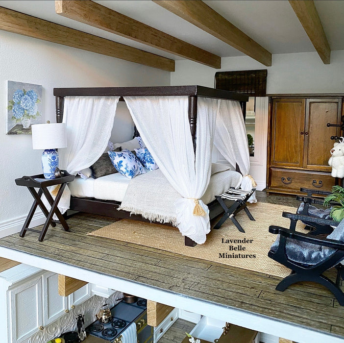 Rosabrook Lodge Dollhouse - 1:12 scale