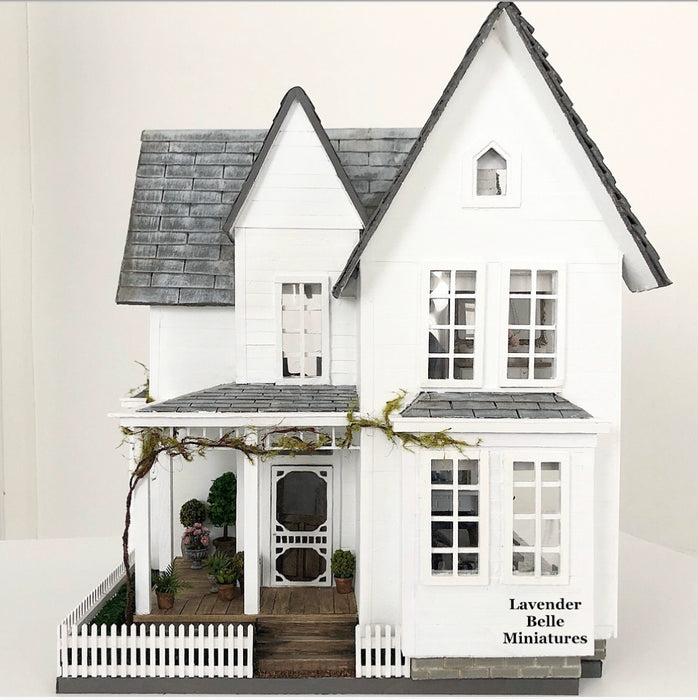 White Haven Farmhouse - 1:24 scale